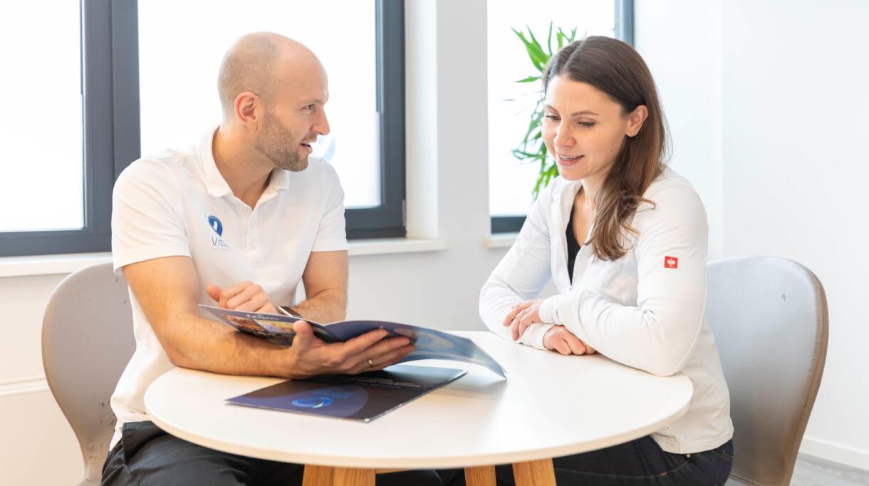 Physiotherapie Praxis Hochheim Sanupark Wartebereich